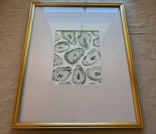 Load image into Gallery viewer, Classic Oyster