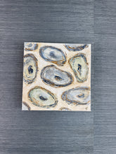 Load image into Gallery viewer, Oyster Night