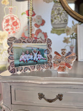 Load image into Gallery viewer, Oyster Photo Frame