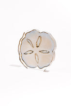 Load image into Gallery viewer, Sand Dollar